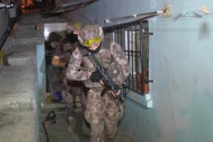Uyuşturucu operasyonu: 2 gözaltı
