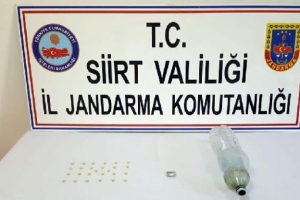 Piknik masasında uyuşturucuyla yakalandılar