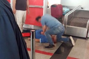 Ölüm havalimanında yakaladı