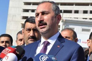 Adalet Bakanı'ndan seçim açıklaması