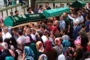 Baraj kurbanı 3 çocuk son yolculuklarına uğurlandı