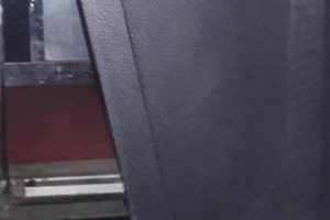 Asansörle dördüncü kattan düştü!