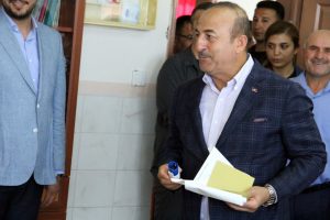 Bakan Çavuşoğlu'nun oy kullandığı sandıktan Erdoğan çıktı