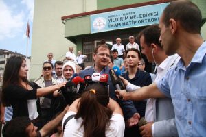 Hakan Çavuşoğlu'nun Bursa'daki sandığından Erdoğan çıktı