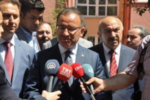 Bozdağ'ın oy kullandığı sandıktan ''Erdoğan'' çıktı