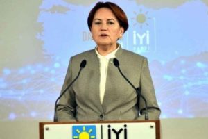 Akşener'den 'sandıktan ayrılmayın' çağrısı