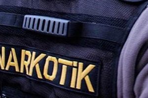 904 gram bonzai ile kaçak sigara ele geçirildi