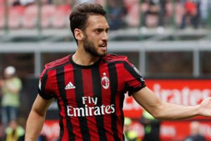 Hakan Çalhanoğlu için 30 milyon Euro