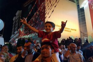 MHP'de yüzler gülüyor