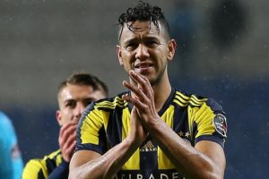 Fransız devi Josef de Souza'yı istiyor