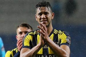 Fransız devi Josef de Souza'yı istiyor