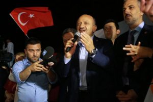 Işık: Türk halkının feraset sahibi olduğunu sandıklar gösterdi