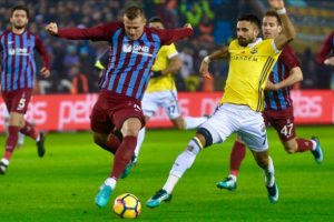 Trabzonspor'da transferde öncelik stoper