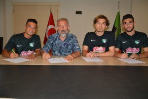 Denizlispor'da 3 altyapı oyuncusu A Takım'a geçti