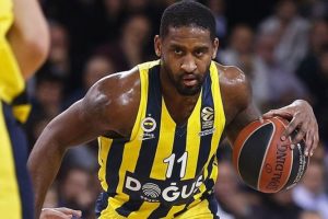Brad Wanamaker, Boston Celtics ile anlaştı