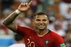 Quaresma, Portekiz'de manşetlere çıktı!
