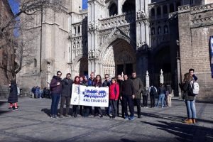 'Geleceğini terk etme' projesi ile öğrencilerin okula devamı sağlanacak