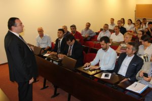 Bursa'da UHKİB ve BAU iş birliğiyle hazır giyimde Endüstri 4.0 dönüşümü başladı