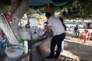 Kılıktan kılığa girdi, kıskıvrak yakaladı!