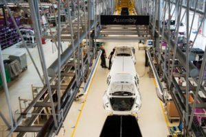 İngiliz otomotiv sektöründe yatırımlar sert düştü