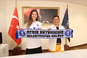 Aydın filede Ecem'le anlaştı