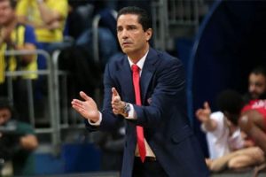 Olympiakos'ta Sfairopoulos dönemi sona erdi