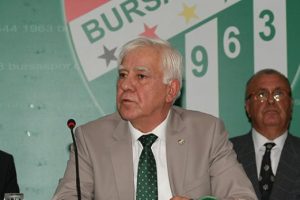 Bursaspor'da divan başkanı İdris Sevinç yeniden seçildi