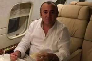 Bursalı Tosun'un sağ kolu tutuştu! 'Aman beni Türkiye'ye vermeyin...'