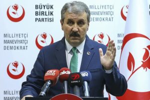 Destici: Bedelli askerliğin bedeli gelir düzeyine göre belirlenmeli