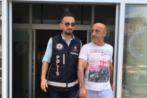 Kuşadası'nda motosikletli kovalamaca