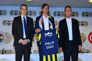 Phillip Cocu resmen Fenerbahçe'de
