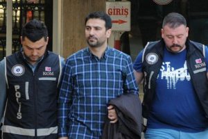 Eski Mardin Vali Yardımcısı FETÖ'den gözaltına alındı
