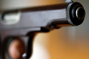 Seçim gecesi silahlarla sokağa çıkanlara soruşturma!
