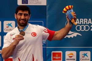Akdeniz Oyunları'nda minderin hakimi Türkiye