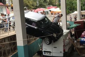 İzmir'de facianın eşiğinden dönüldü