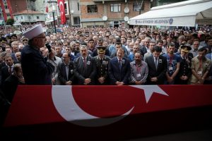 Bursalı şehit son yolculuğuna uğurlandı
