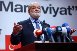 SP lideri açıkladı: Görevi bırakıyor mu?