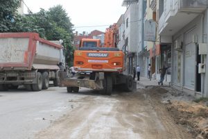 Bursa Gürsu'nun merkezinde üst yapı yenileniyor