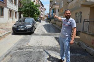20 metre sürüklenen çocuk ölümden döndü