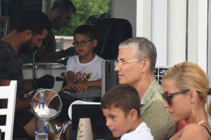 Çağla Şıkel geleneği bozmadı
