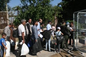 Ülkesine giden 7 bin Suriyeli Türkiye'ye döndü