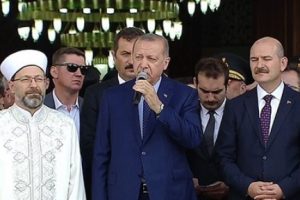 Erdoğan: En büyük mücadelemiz terör olacak