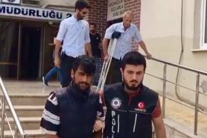 Bursa'da koltuk değneğiyle zehir ticareti