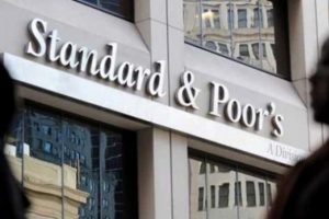 S&P, Türkiye'nin notunu yükseltti