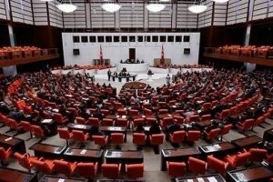 TBMM 12 partiyle işbaşı yapacak