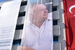 Ünlü iş adamına son görev