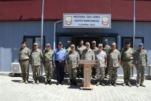 Hulusi Akar, Suriye sınırındaki birlikleri denetledi