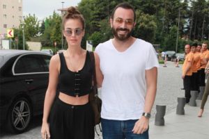 Bensu Soral nişanlısı ile alışverişte