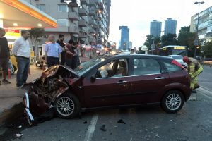 Zincirleme trafik kazası: 4 yaralı