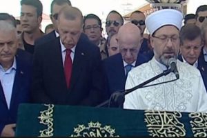Prof. Dr. Fuat Sezgin son yolculuğuna uğurlandı